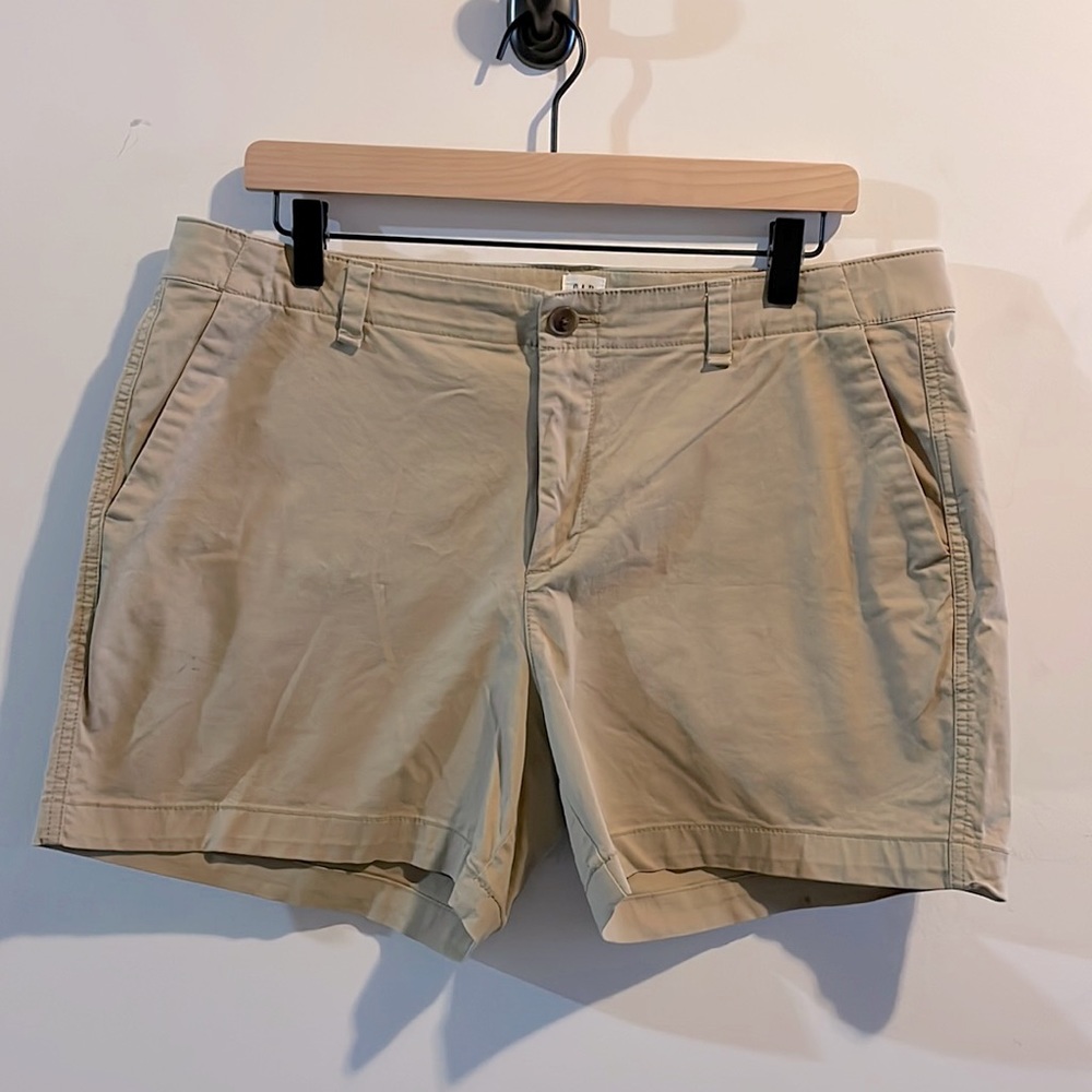 Gap Women’s Shorts. Size 12